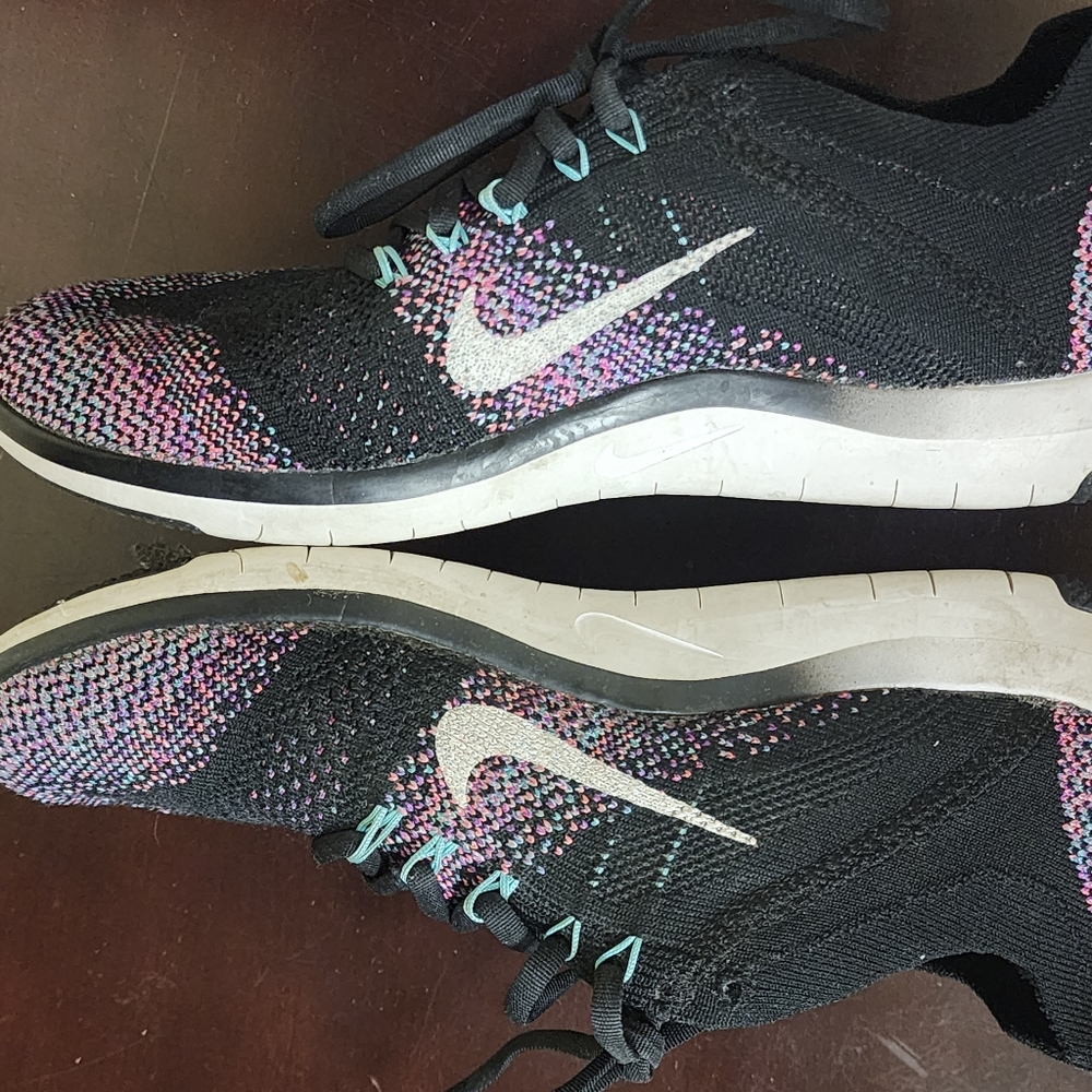 Nike Women's Size 8 Free Focus Flyknit 2 Running Shoes 880630-002 Multicolor